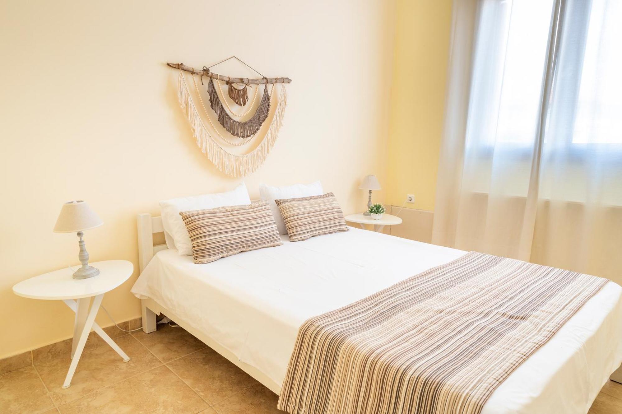 Stamatia Suites Asproválta Ngoại thất bức ảnh