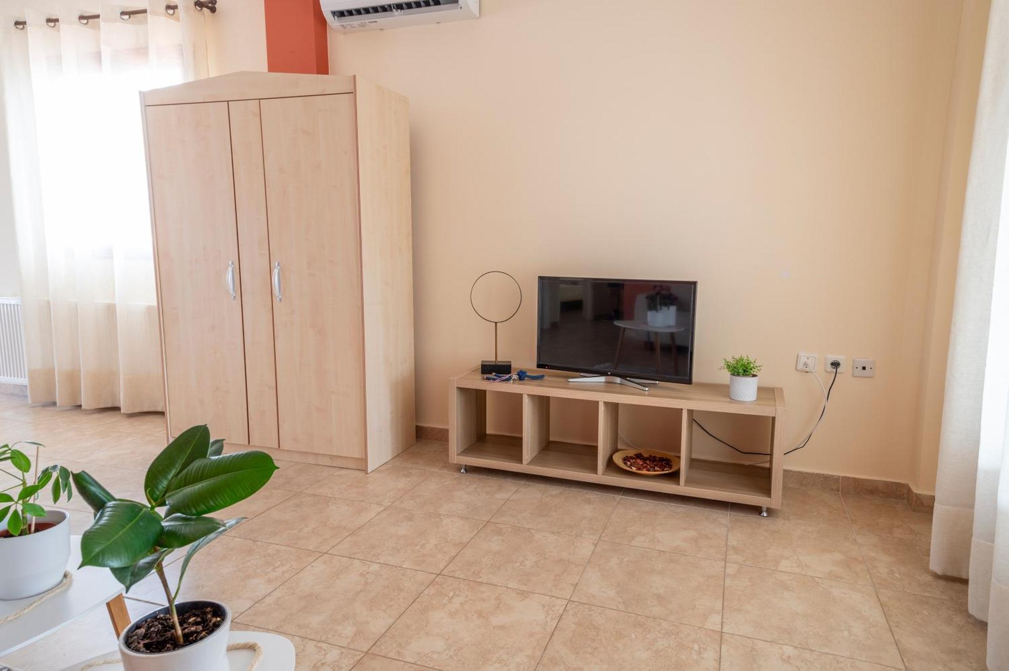 Stamatia Suites Asproválta Ngoại thất bức ảnh